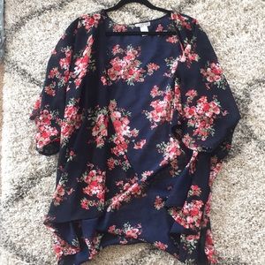 Dizzy Gal Size 2x Floral Kimono